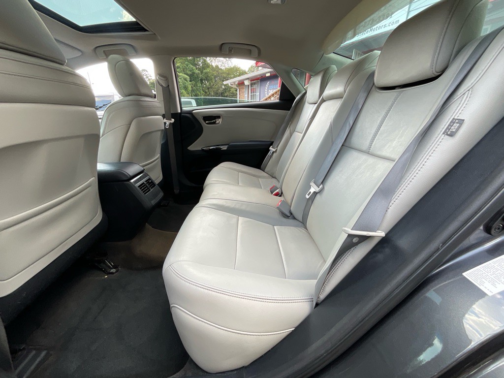 2013 Toyota Avalon Image 28