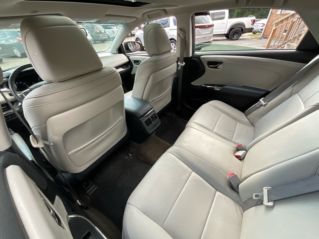 2013 Toyota Avalon Image 29