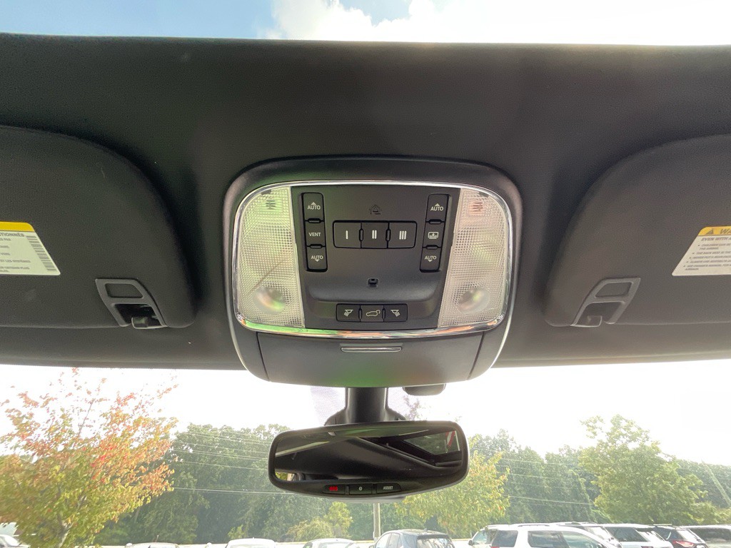 2019 Jeep Grand Cherokee Image 28