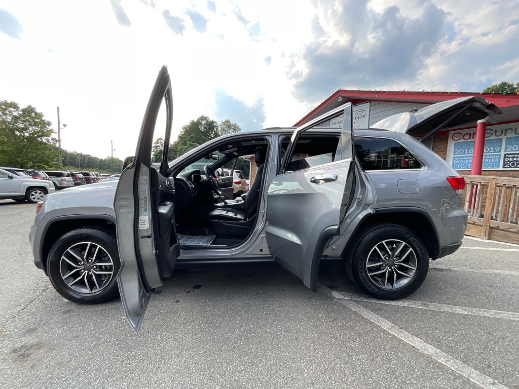 2019 Jeep Grand Cherokee Image 39