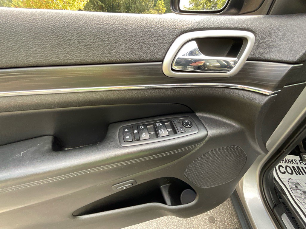 2019 Jeep Grand Cherokee Image 44