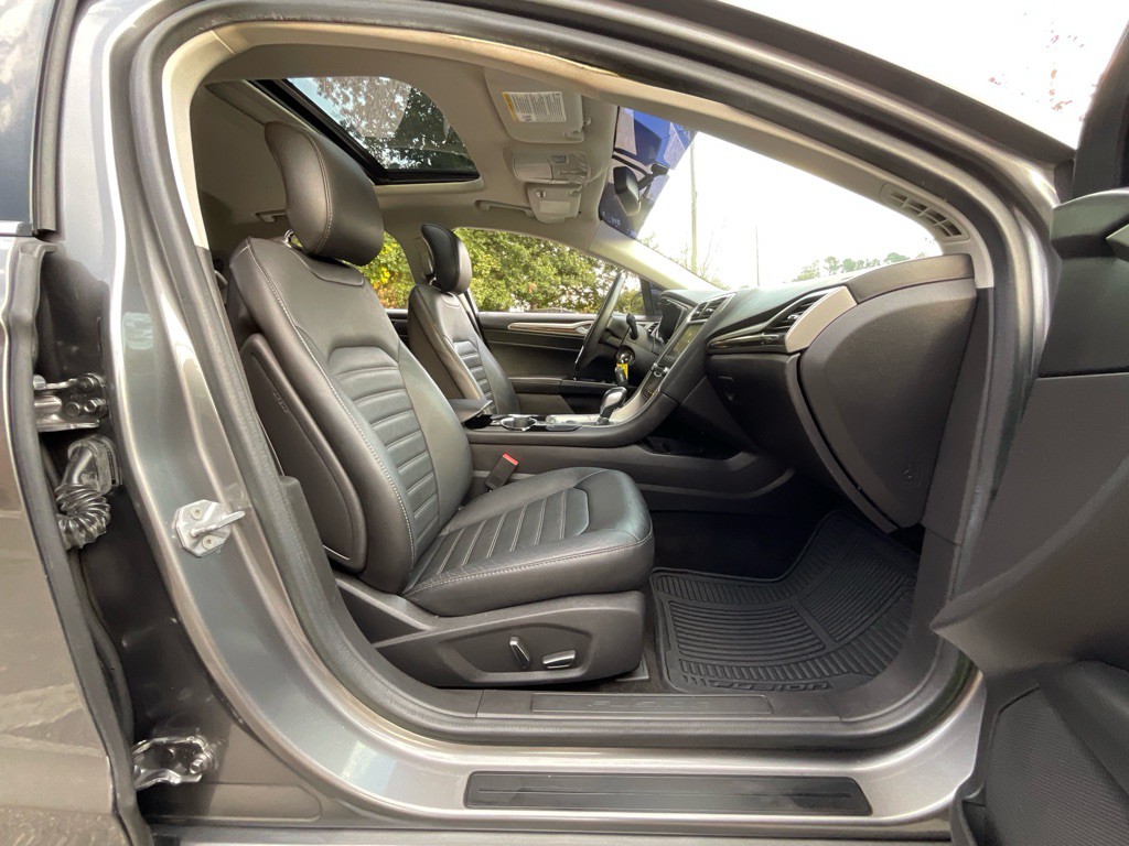 2014 Ford Fusion Image 17