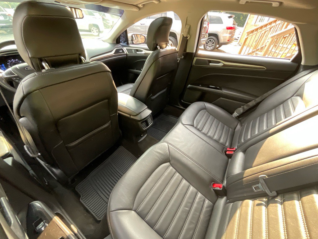 2014 Ford Fusion Image 30