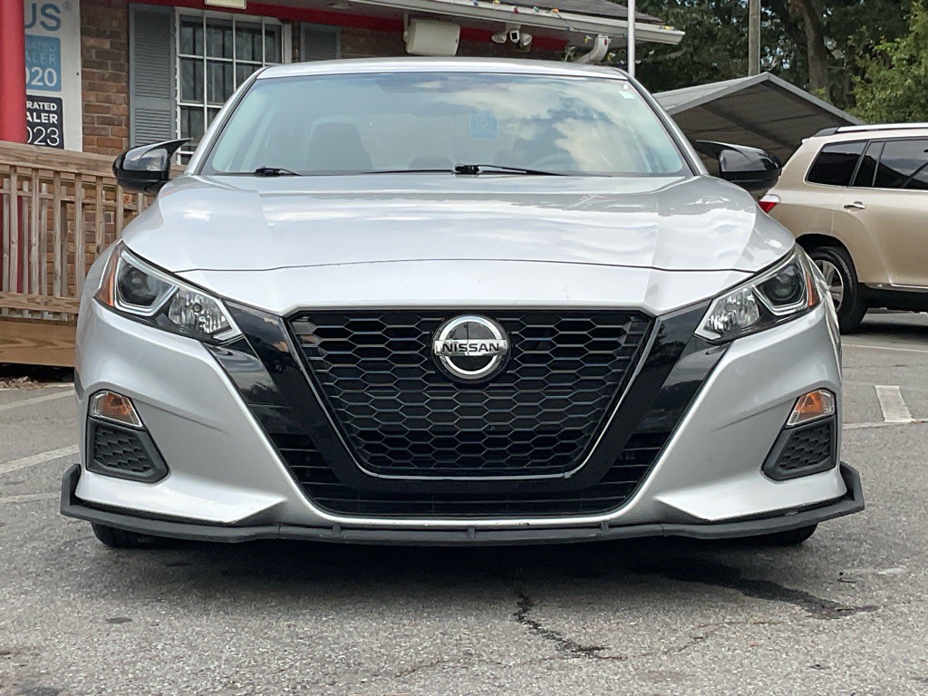 2020 Nissan Altima Image 2
