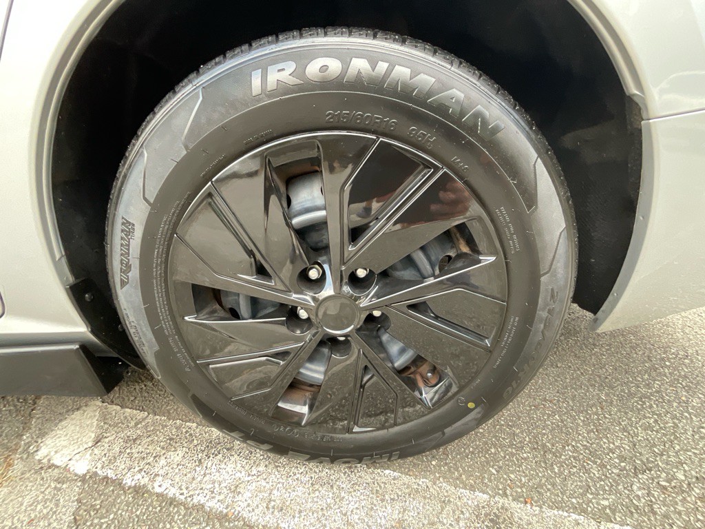 2020 Nissan Altima Image 11
