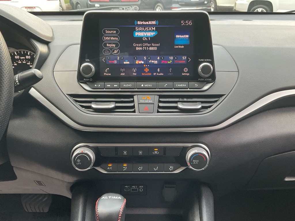 2020 Nissan Altima Image 21