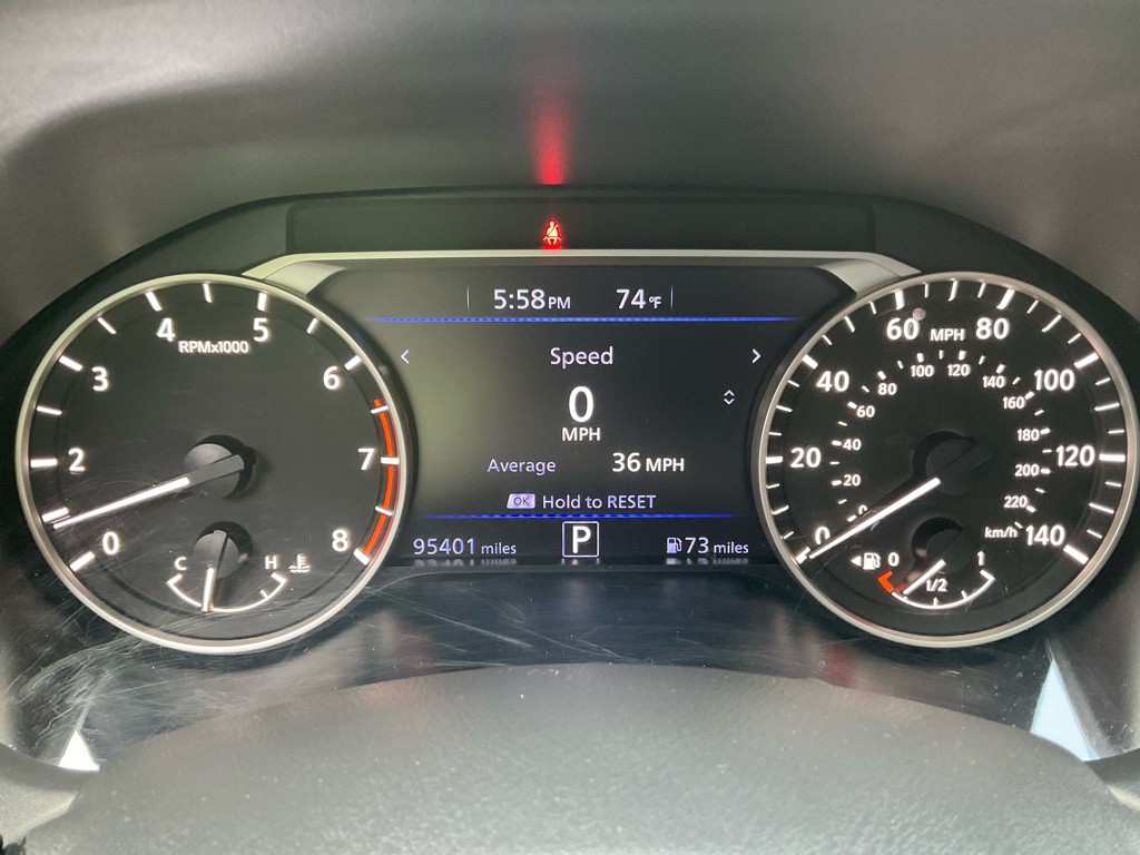 2020 Nissan Altima Image 24