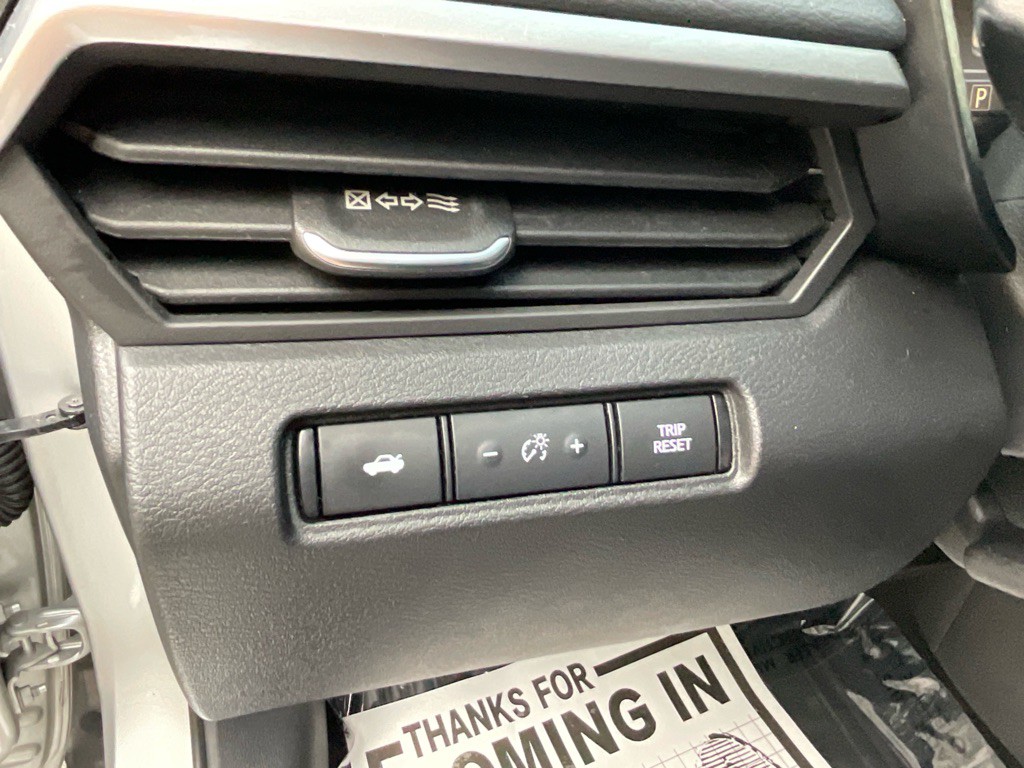 2020 Nissan Altima Image 38