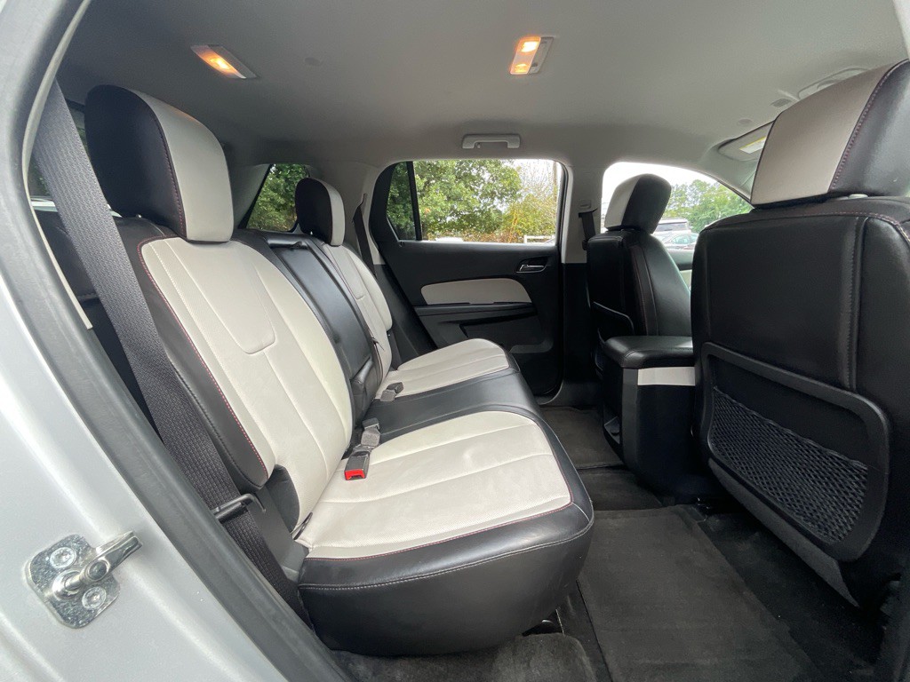 2017 GMC Terrain Image 30
