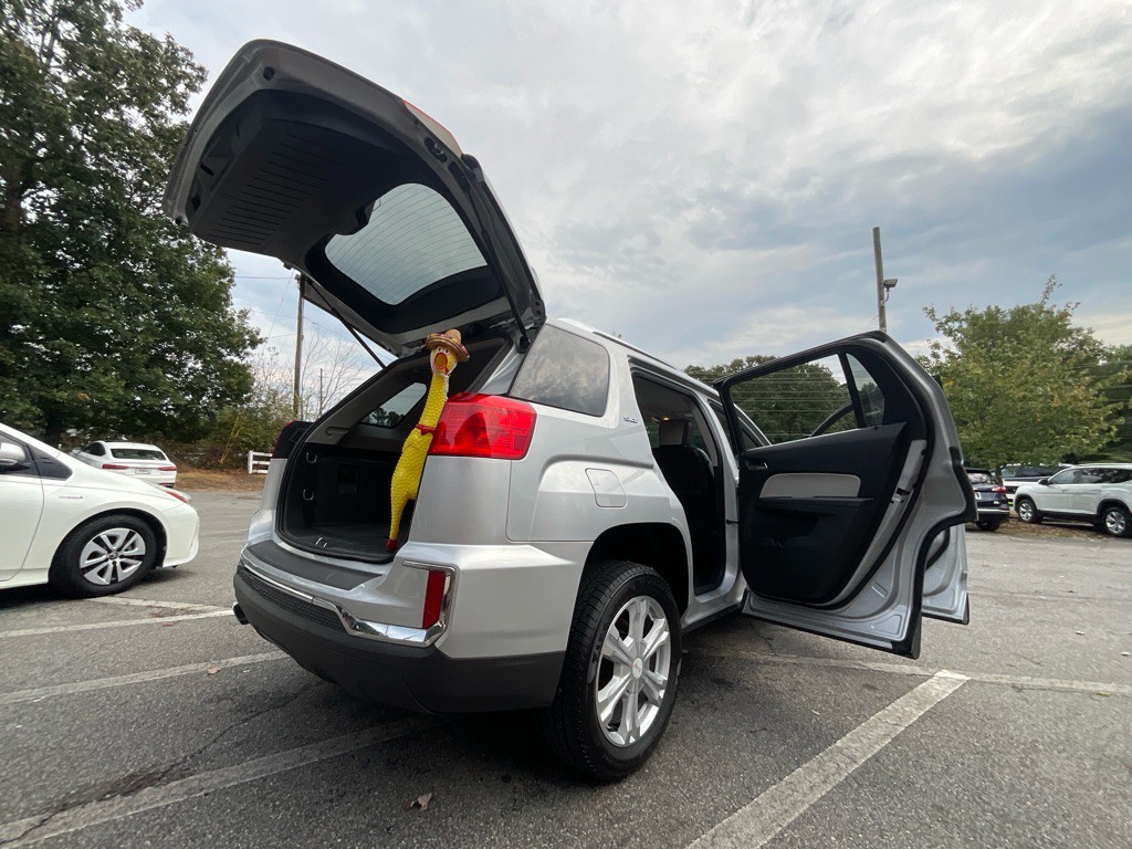 2017 GMC Terrain Image 34