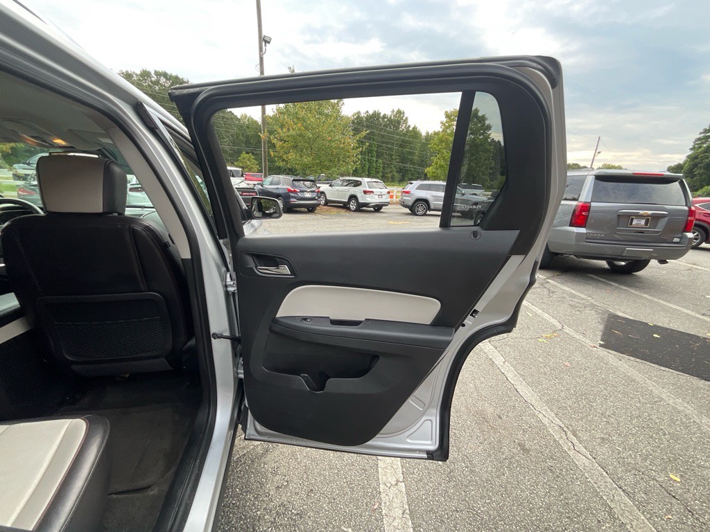 2017 GMC Terrain Image 42