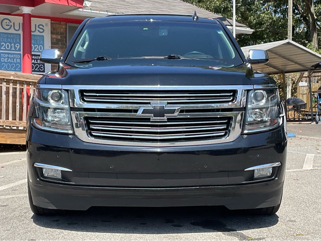 2017 Chevrolet Tahoe Image 2