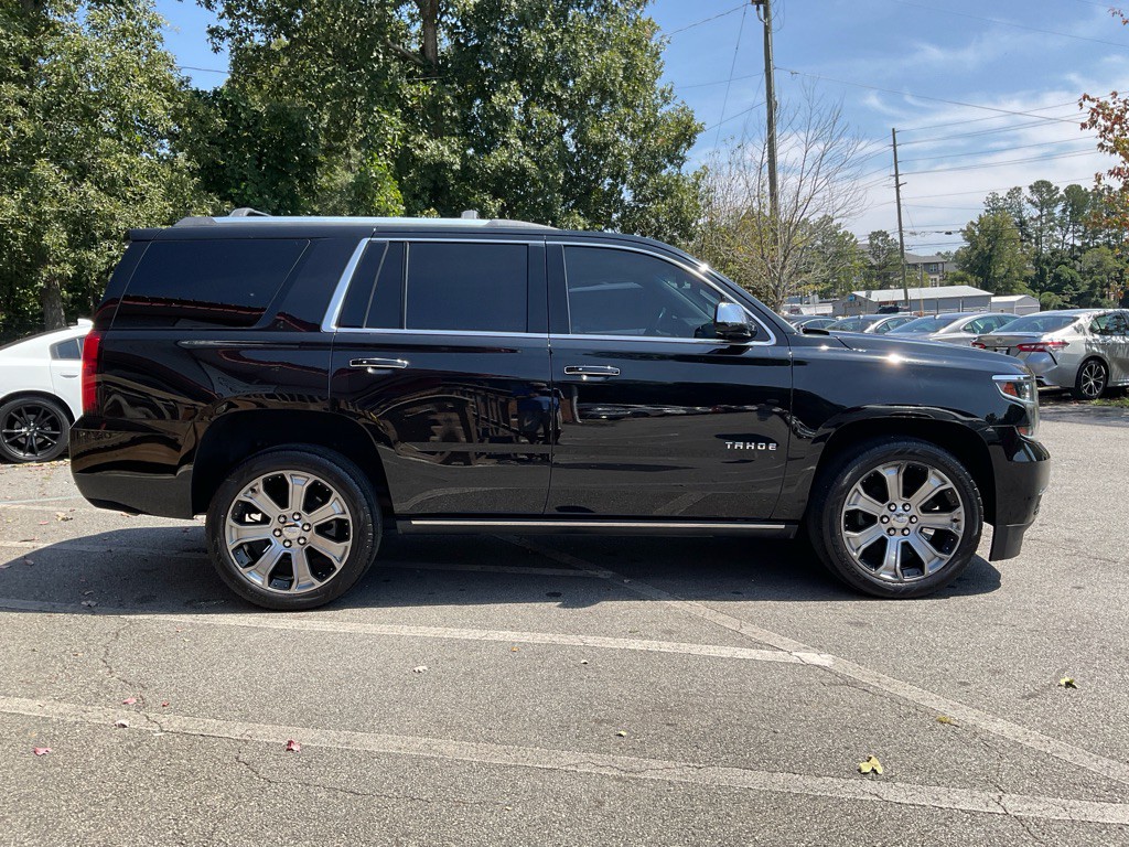 2017 Chevrolet Tahoe Image 4