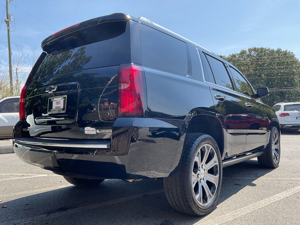 2017 Chevrolet Tahoe Image 5