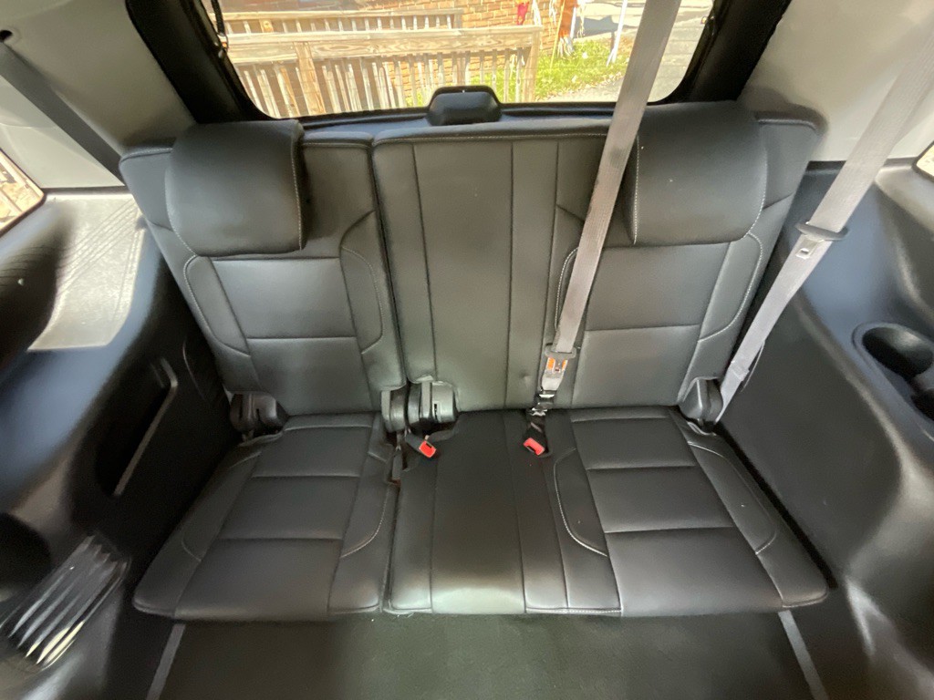 2017 Chevrolet Tahoe Image 32
