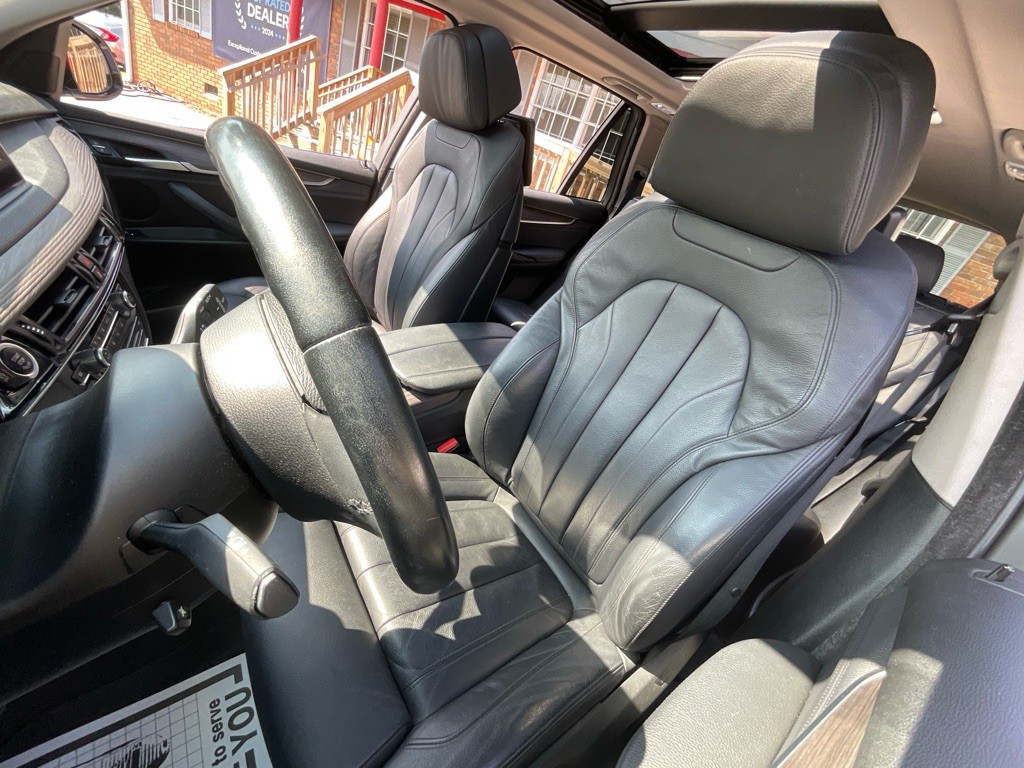 2016 BMW X5 Image 16