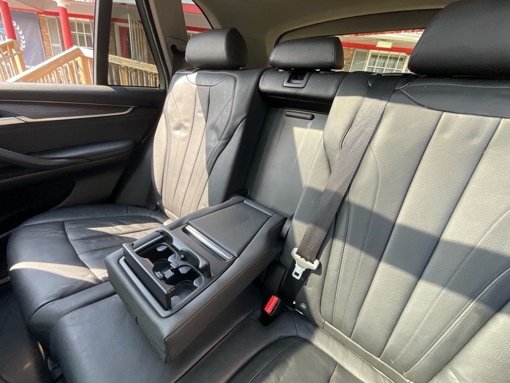 2016 BMW X5 Image 35