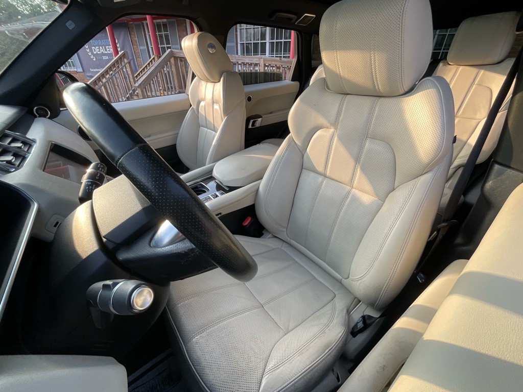2017 Land Rover Range Rover Sport Image 16