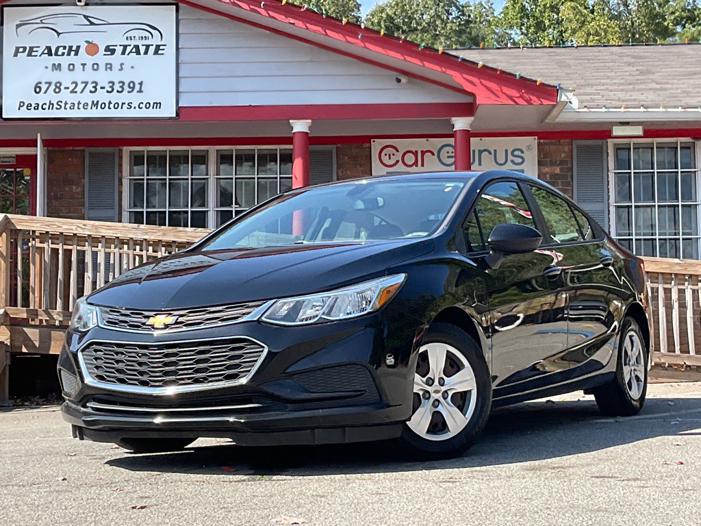2018 Chevrolet Cruze Image 1