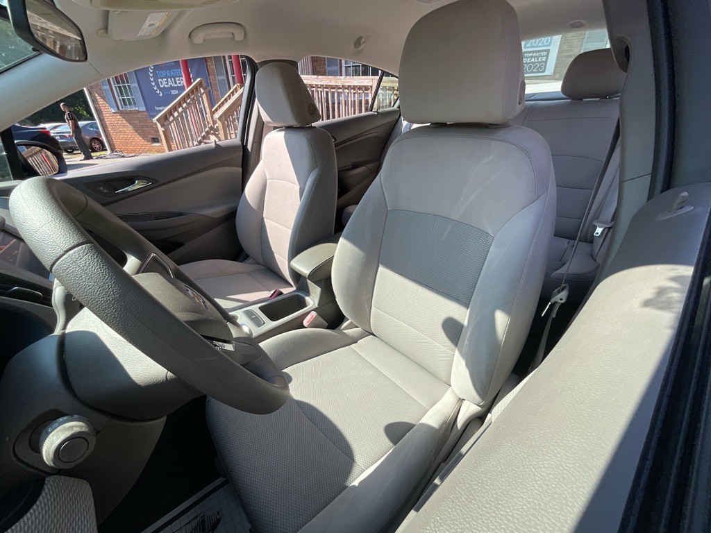 2018 Chevrolet Cruze Image 14