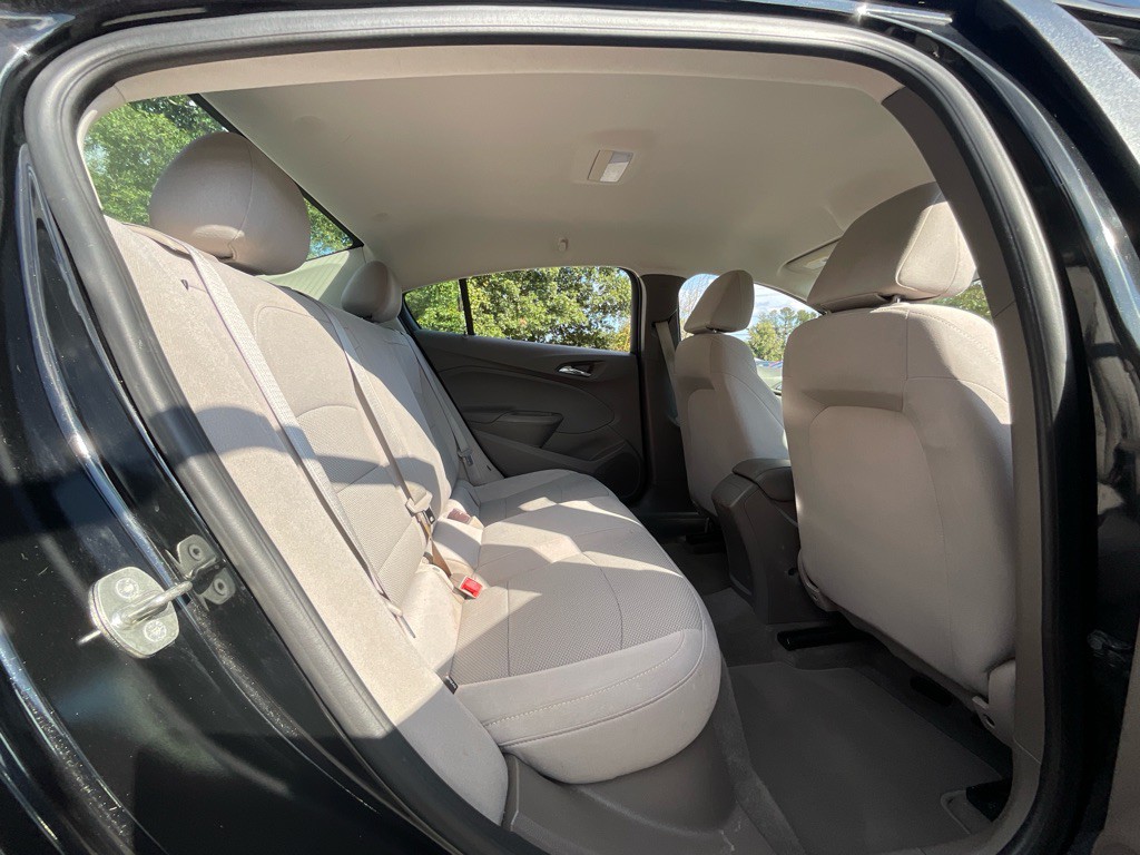 2018 Chevrolet Cruze Image 28