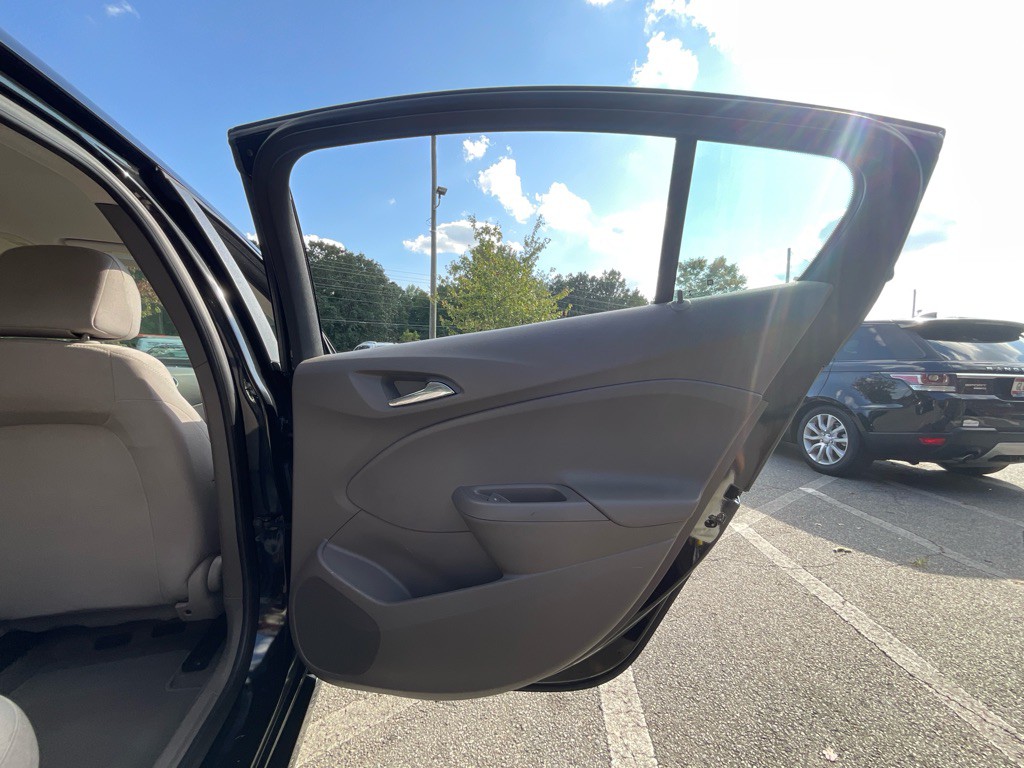 2018 Chevrolet Cruze Image 39
