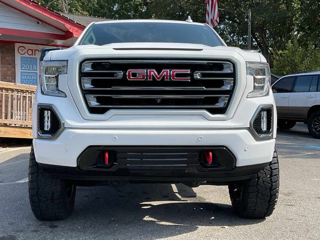 2019 GMC Sierra Image 2