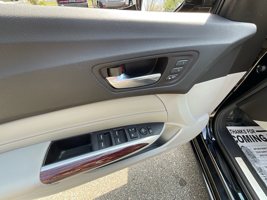 2016 Acura TL Image 39