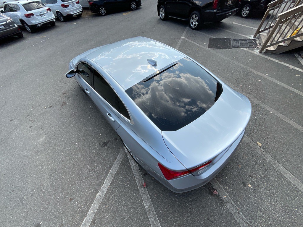 2017 Chevrolet Malibu Image 12