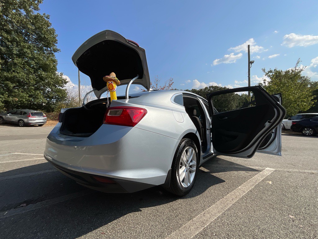 2017 Chevrolet Malibu Image 36