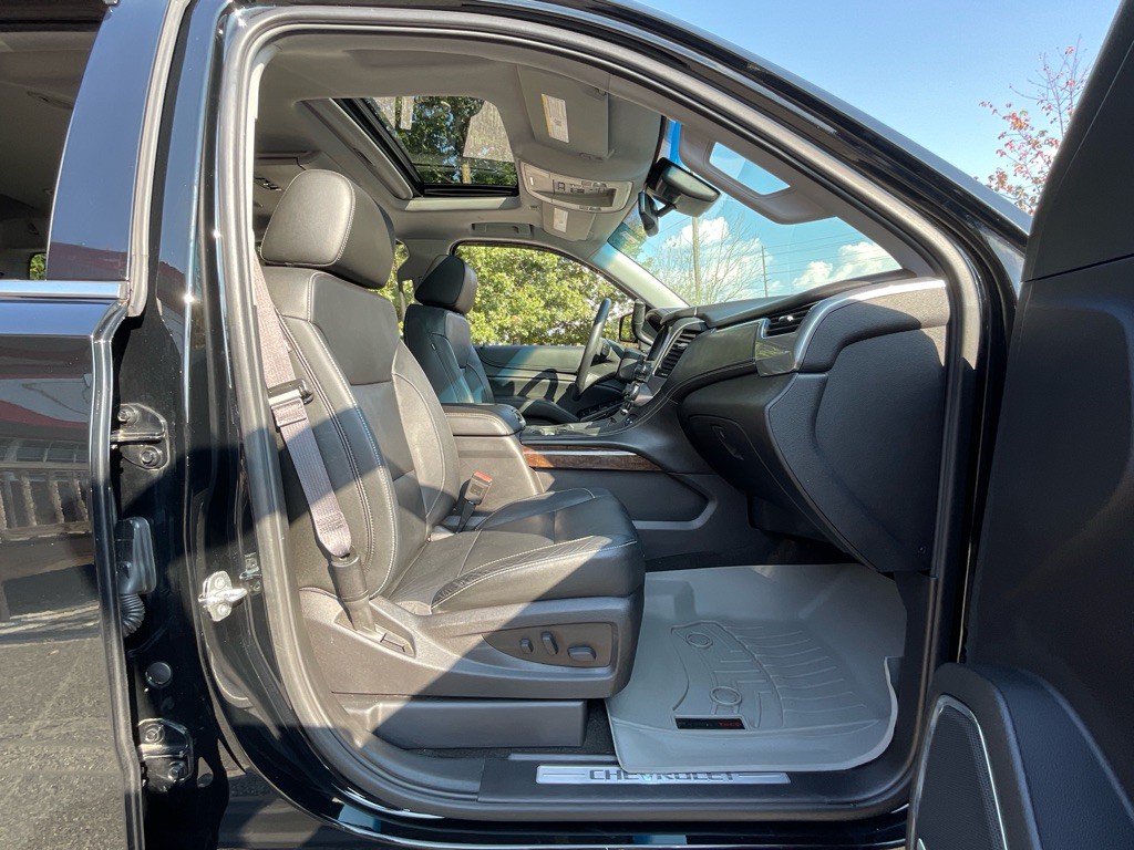 2016 Chevrolet Tahoe Image 17