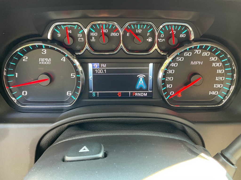 2016 Chevrolet Tahoe Image 24