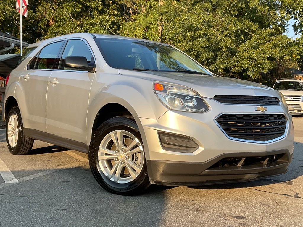2017 Chevrolet Equinox Image 3