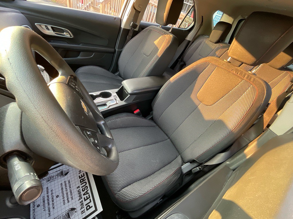2017 Chevrolet Equinox Image 13