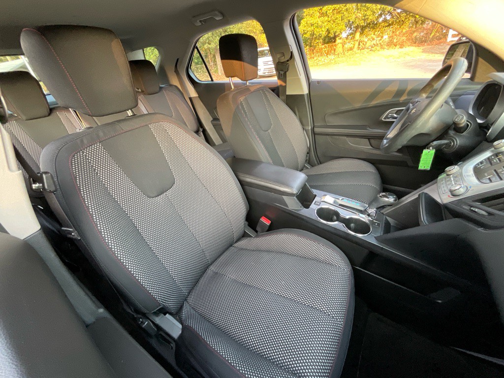 2017 Chevrolet Equinox Image 16