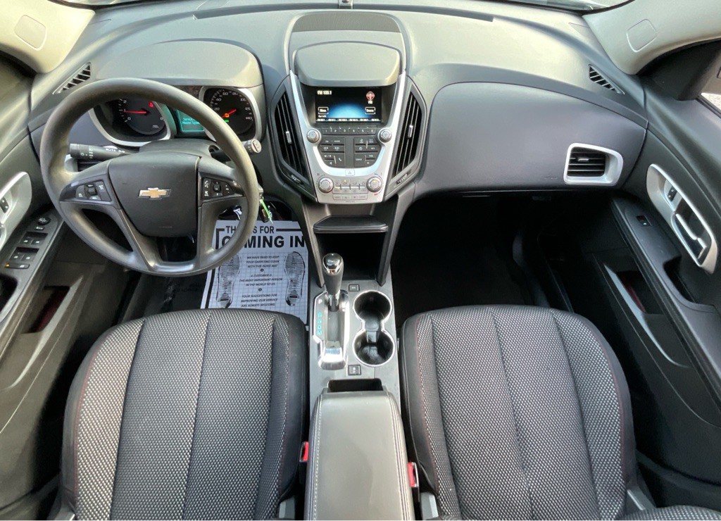 2017 Chevrolet Equinox Image 18