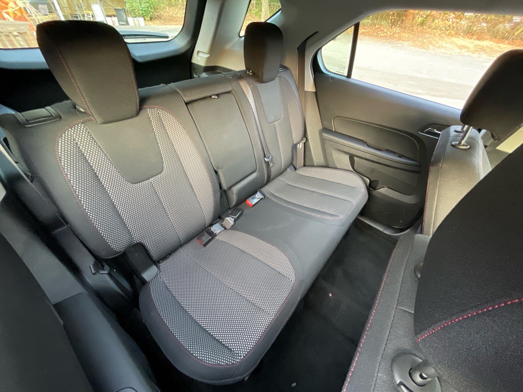 2017 Chevrolet Equinox Image 29