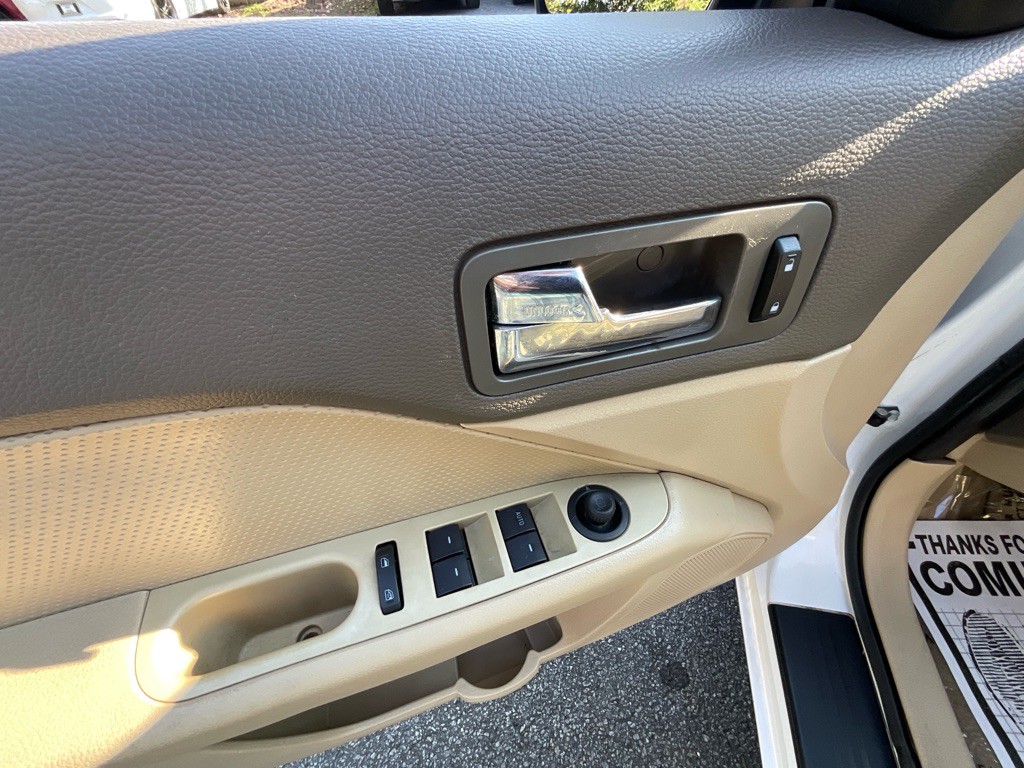 2006 Ford Fusion Image 32