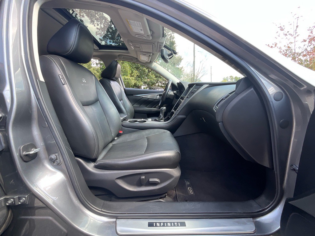 2014 INFINITI Q50 Image 16