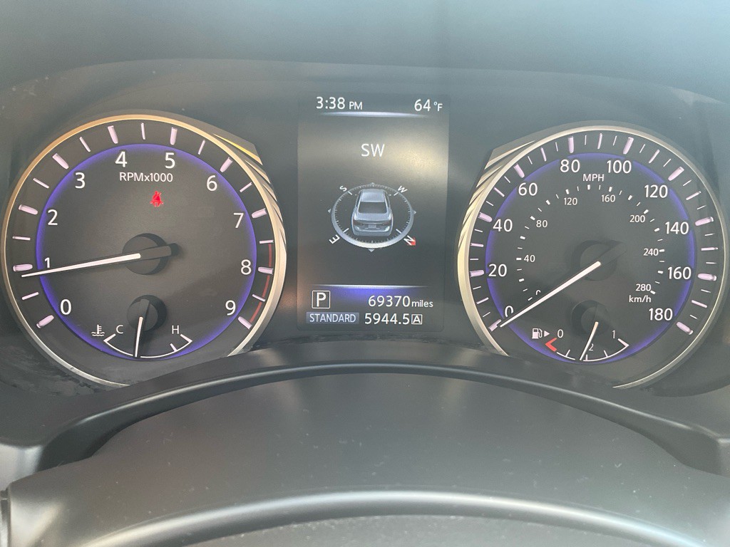 2014 INFINITI Q50 Image 25