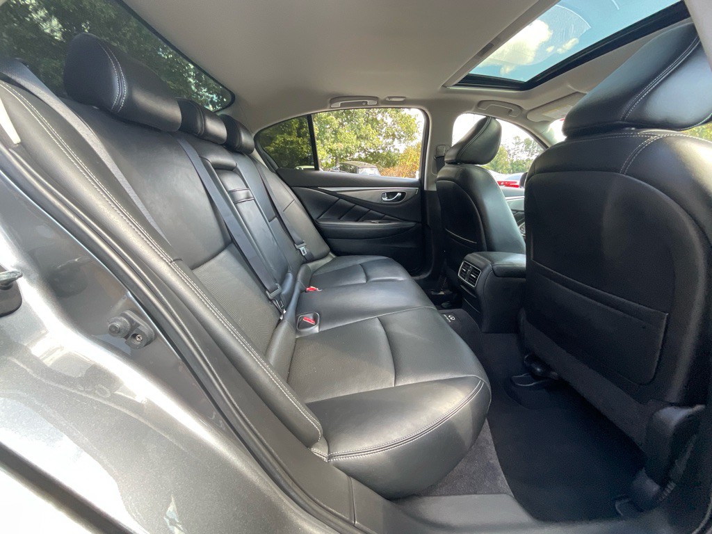2014 INFINITI Q50 Image 31