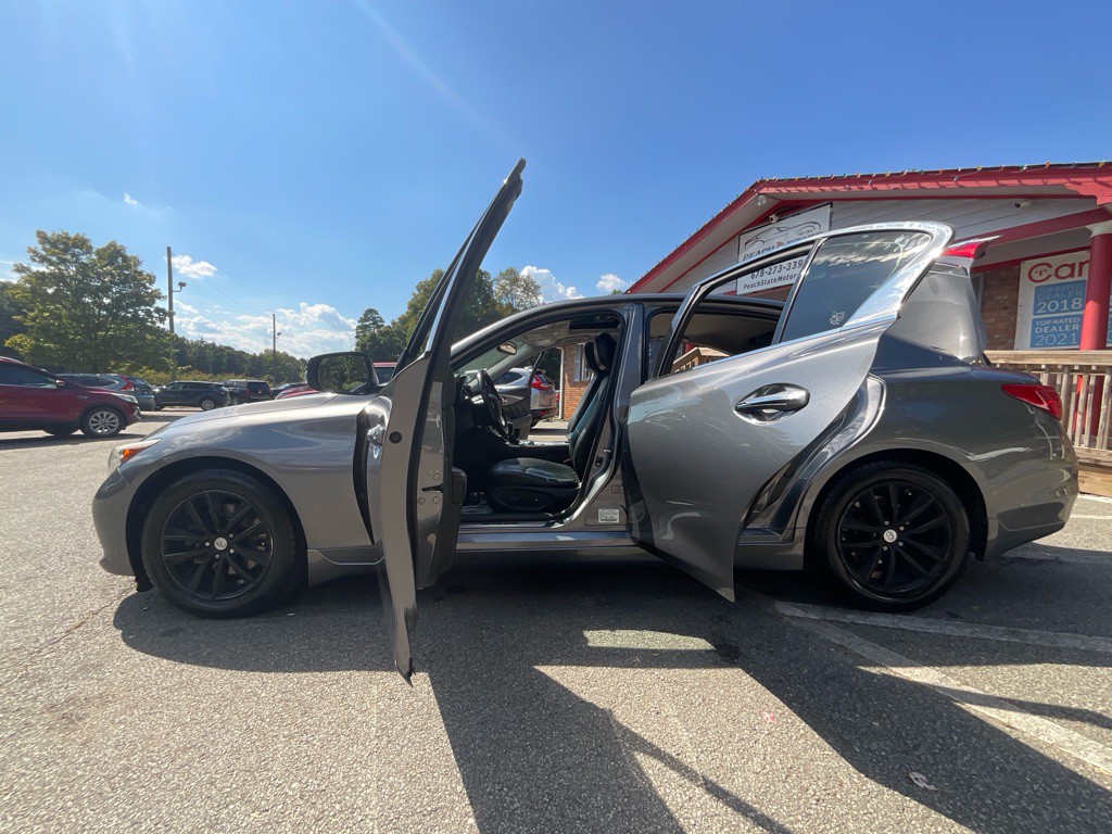 2014 INFINITI Q50 Image 37