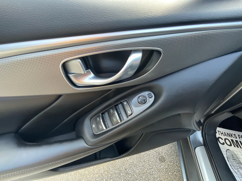 2014 INFINITI Q50 Image 40