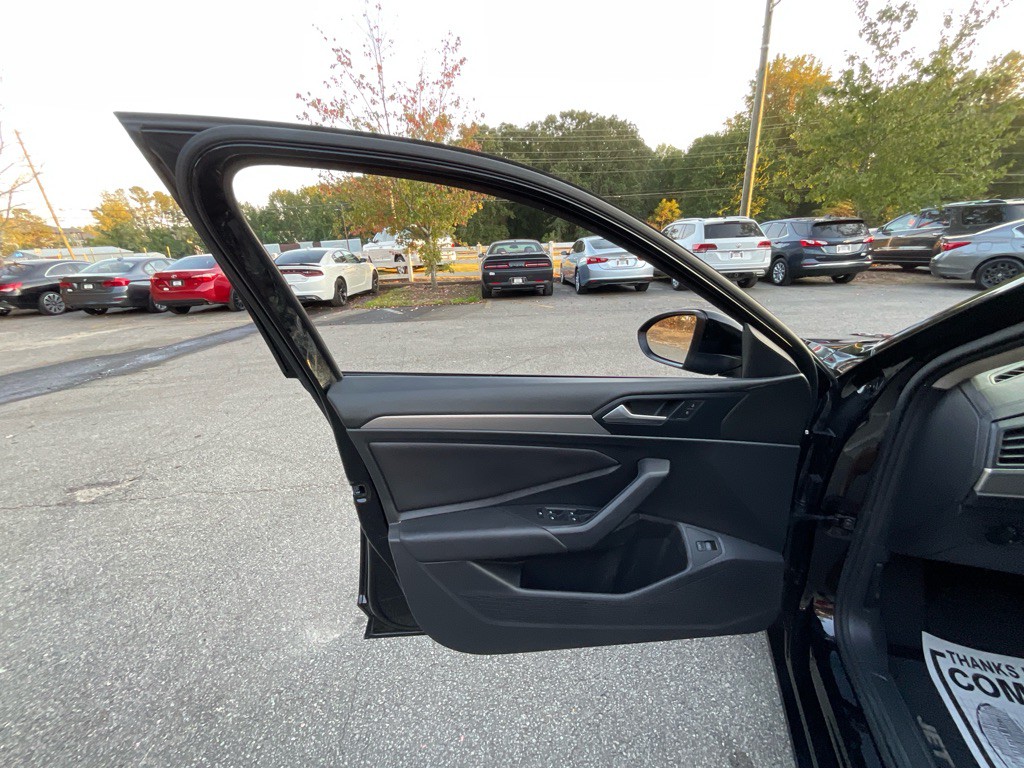2019 Volkswagen Jetta Image 35