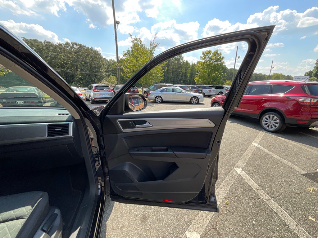 2018 Volkswagen Atlas Image 43