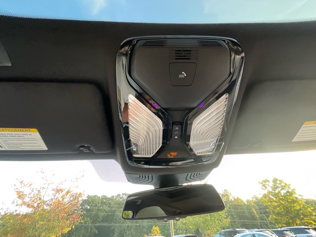 2019 BMW 5 Series Image 25