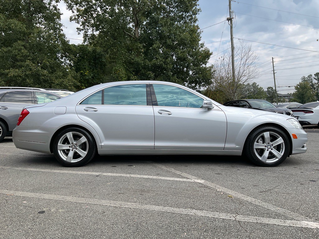 2010 Mercedes-Benz S-Class Image 4