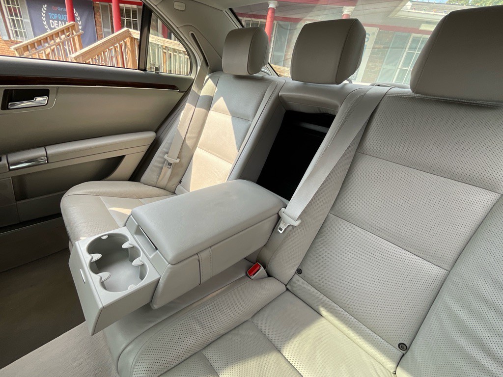 2010 Mercedes-Benz S-Class Image 33