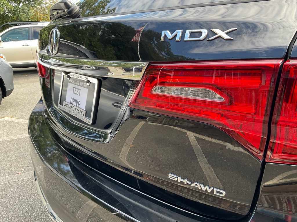 2017 Acura MDX Image 9