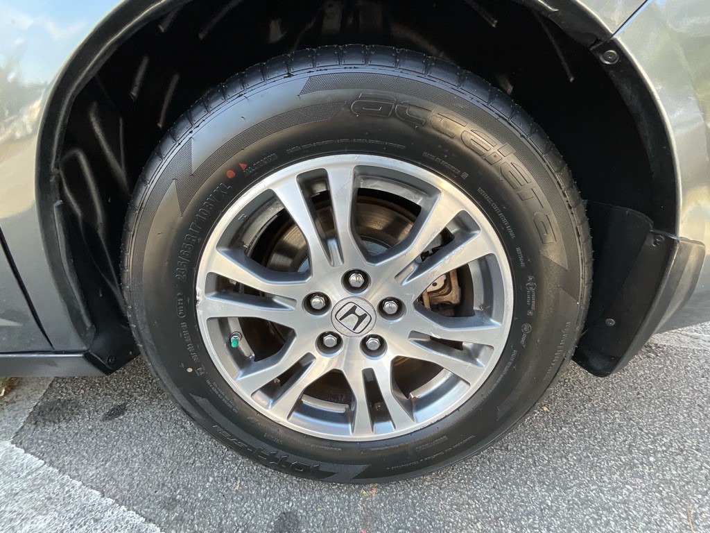 2012 Honda Odyssey Image 10